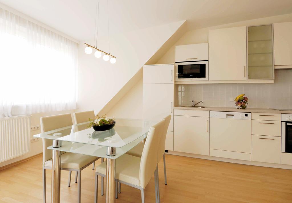 Riess Apartments Rotenhofgasse | Contactless Check-In Vienna Room photo
