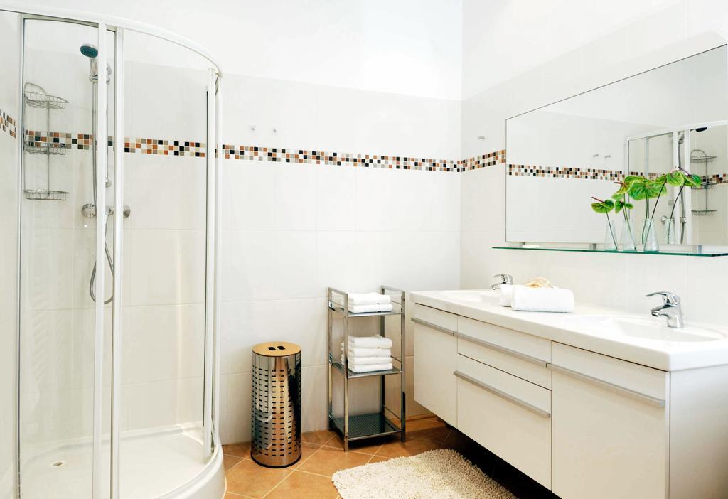 Riess Apartments Rotenhofgasse | Contactless Check-In Vienna Room photo